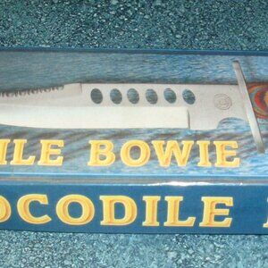 13" Chipaway Cutlery Crocodile Bowie Knife SS 8.25" Blade W Frost Wood Handle